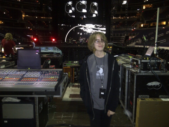 sarah_foh_rhcp_2012