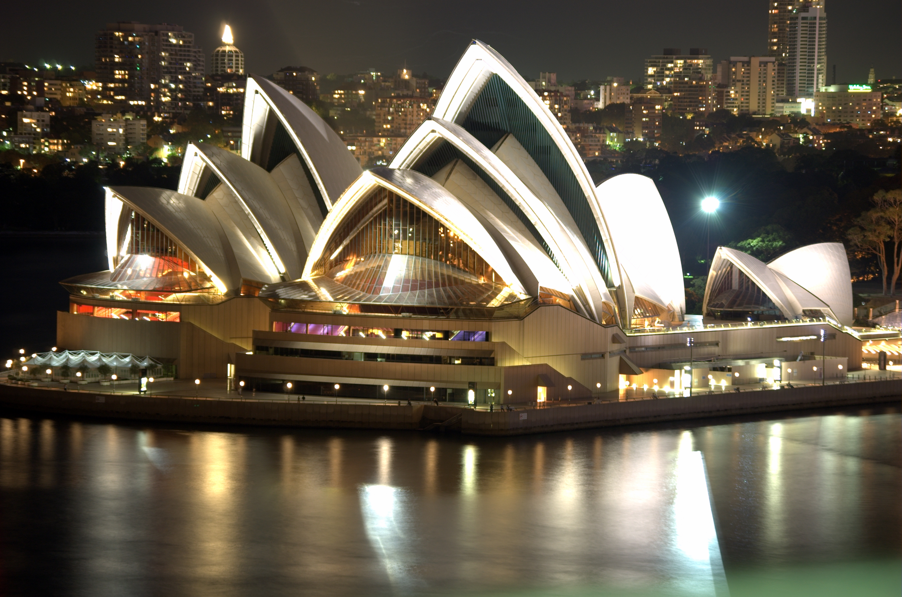 Sydney_Opera_House_Night