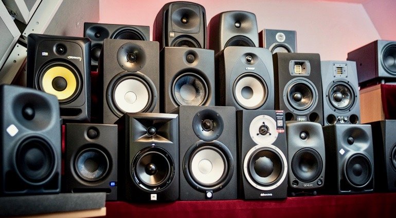 How to Mix Using Multiple Reference Monitors |